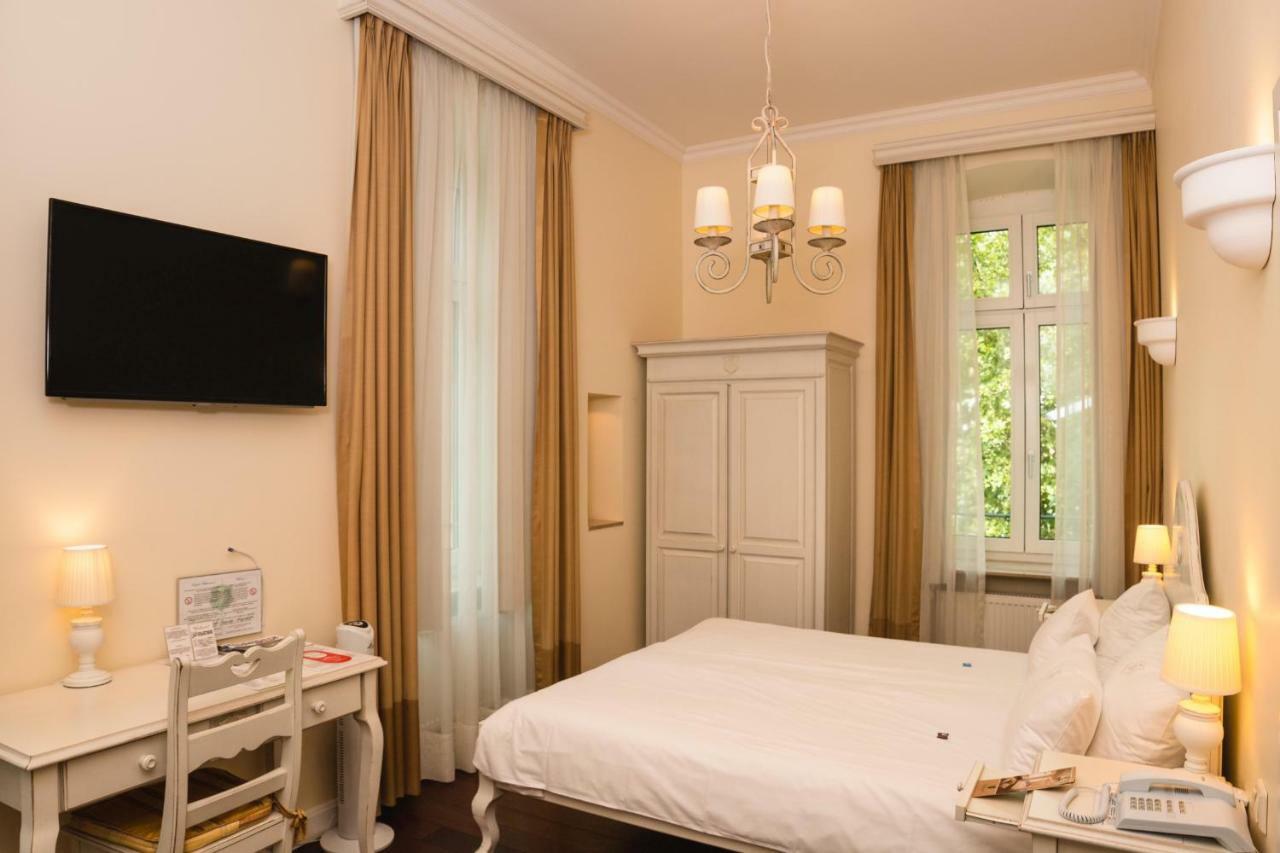 Hotel Villa Marstall Хайдельберг Экстерьер фото